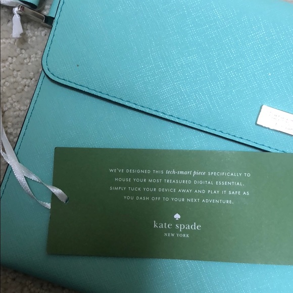 Green mint wristlet from kate spade - Picture 4 of 4